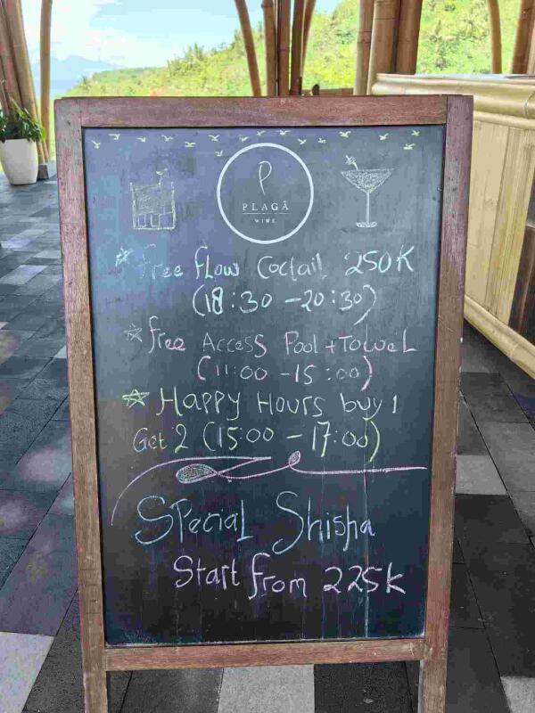 Amok Sunset Restaurant & Bar : Happy hour buy 1 get 1 free