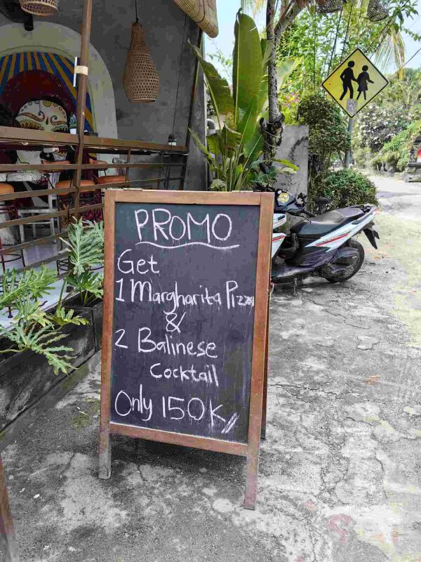 Arsa Santhi Penida : Get one margarita pizza and 2 cocktails for 150k