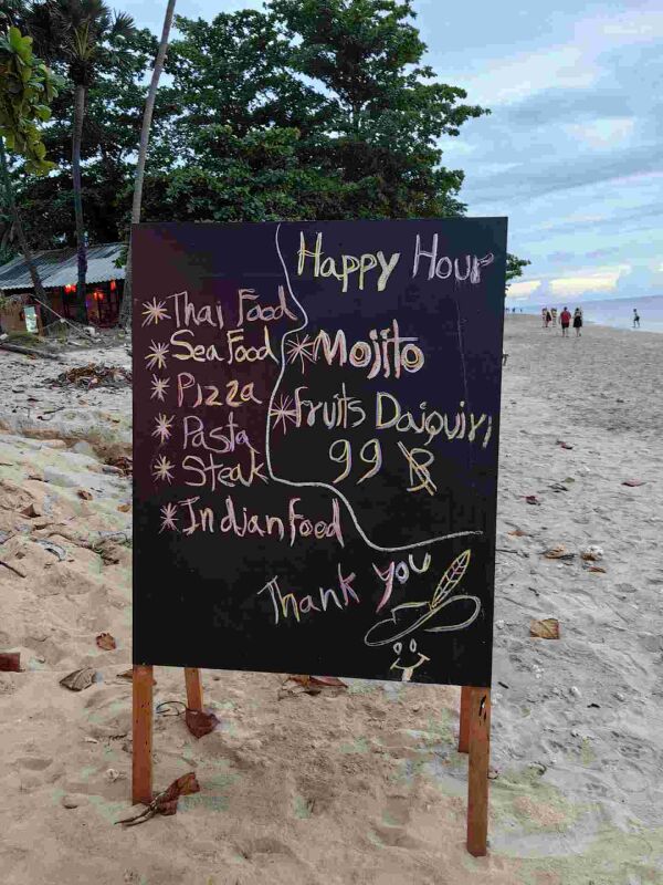 Green Chilli Restaurant : Happy hour 
Mojito
Fruits Daiquiri