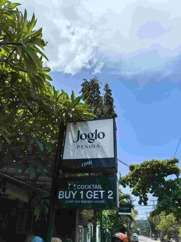 Joglo Penida : Happy hour
Buy 1 get 2 cocktails