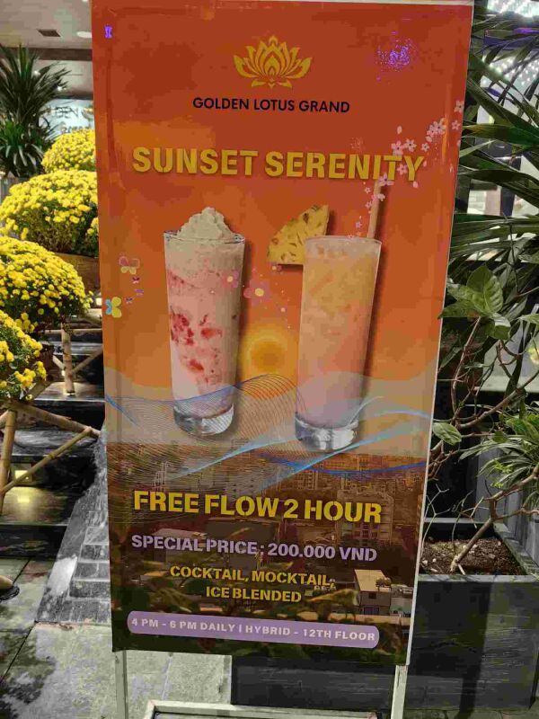 Khách sạn Golden Lotus Grand : Free flow 2hours
Cocktails, Mocktails, Ice blended