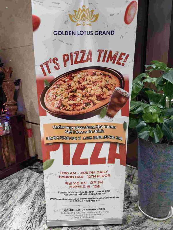 Khách sạn Golden Lotus Grand : Pizza time
Free soft drink for any pizza