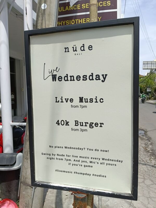 Nude : 40k burgers from 3pm