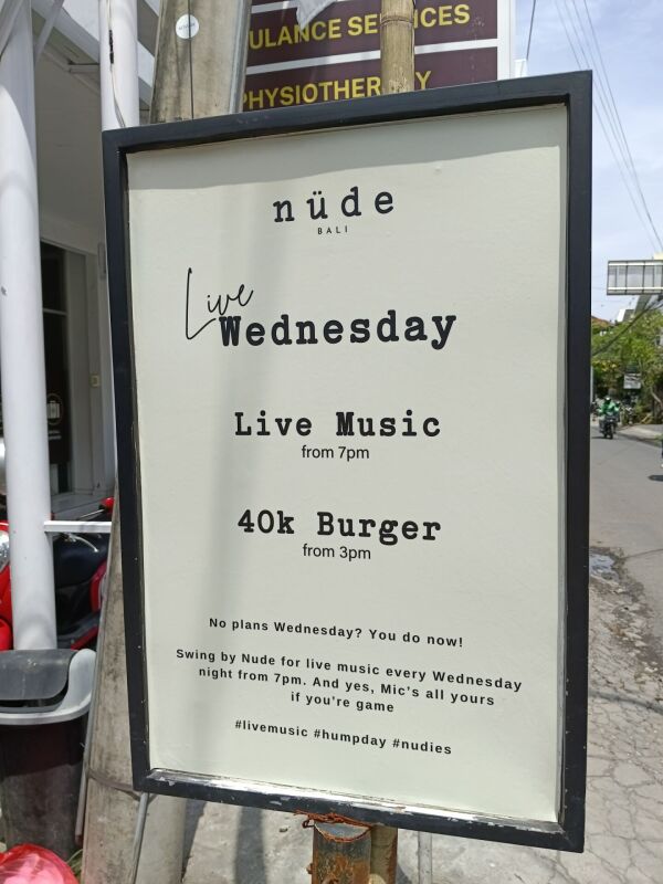 nüde cafe Berawa : 40k burgers from 3pm