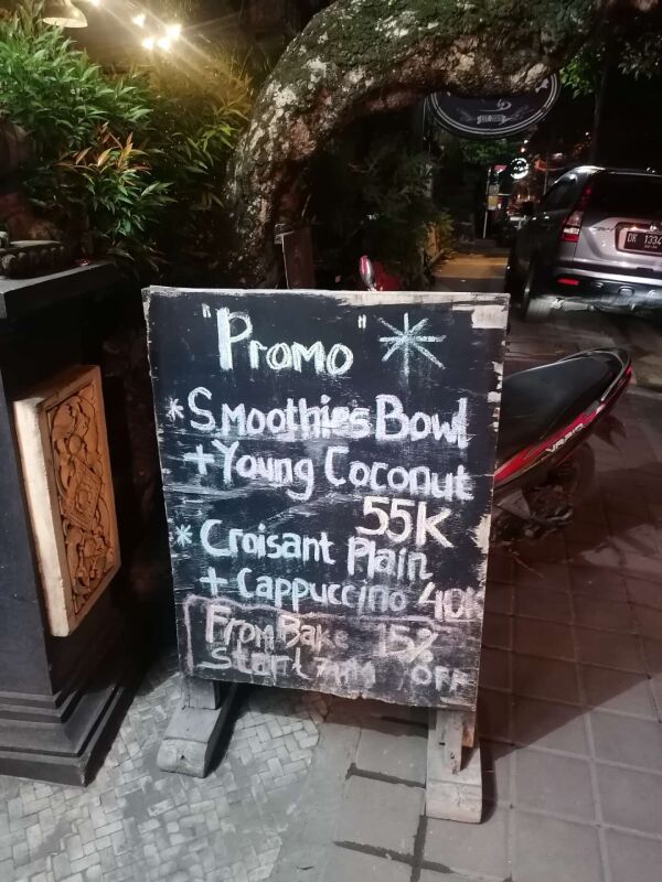 Oka's Bakery & Cafe | Wholesale Bakery, Gluten Free Bread, Birthday Cake Canggu : Breakfast promo
Smoothie bowl + young coconut 55k
Croissant+ cappuccino 40k
From bake 15% off