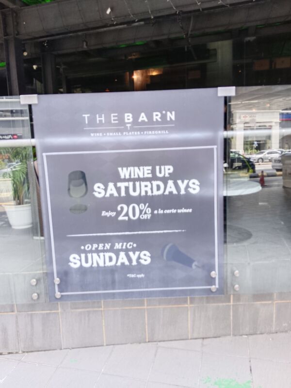 The Barn @ 1 Mont Kiara : Wine up Saturdays
20% off a la carte wines